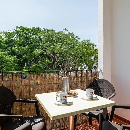 Apartamento Mediterráneo 105 *