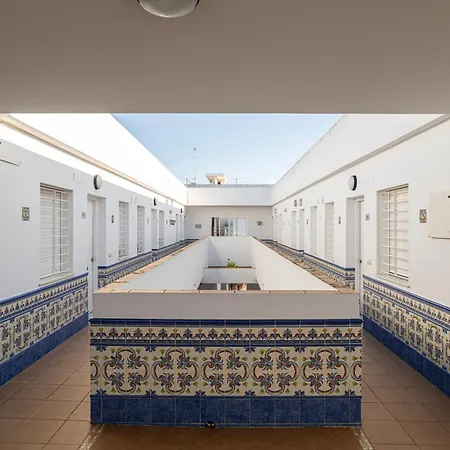 Apartamento Mediterráneo 105 *