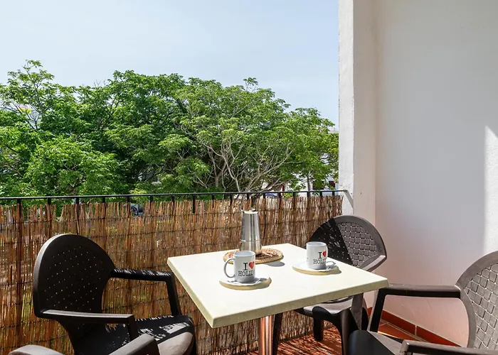 Apartamento Mediterráneo 105 *